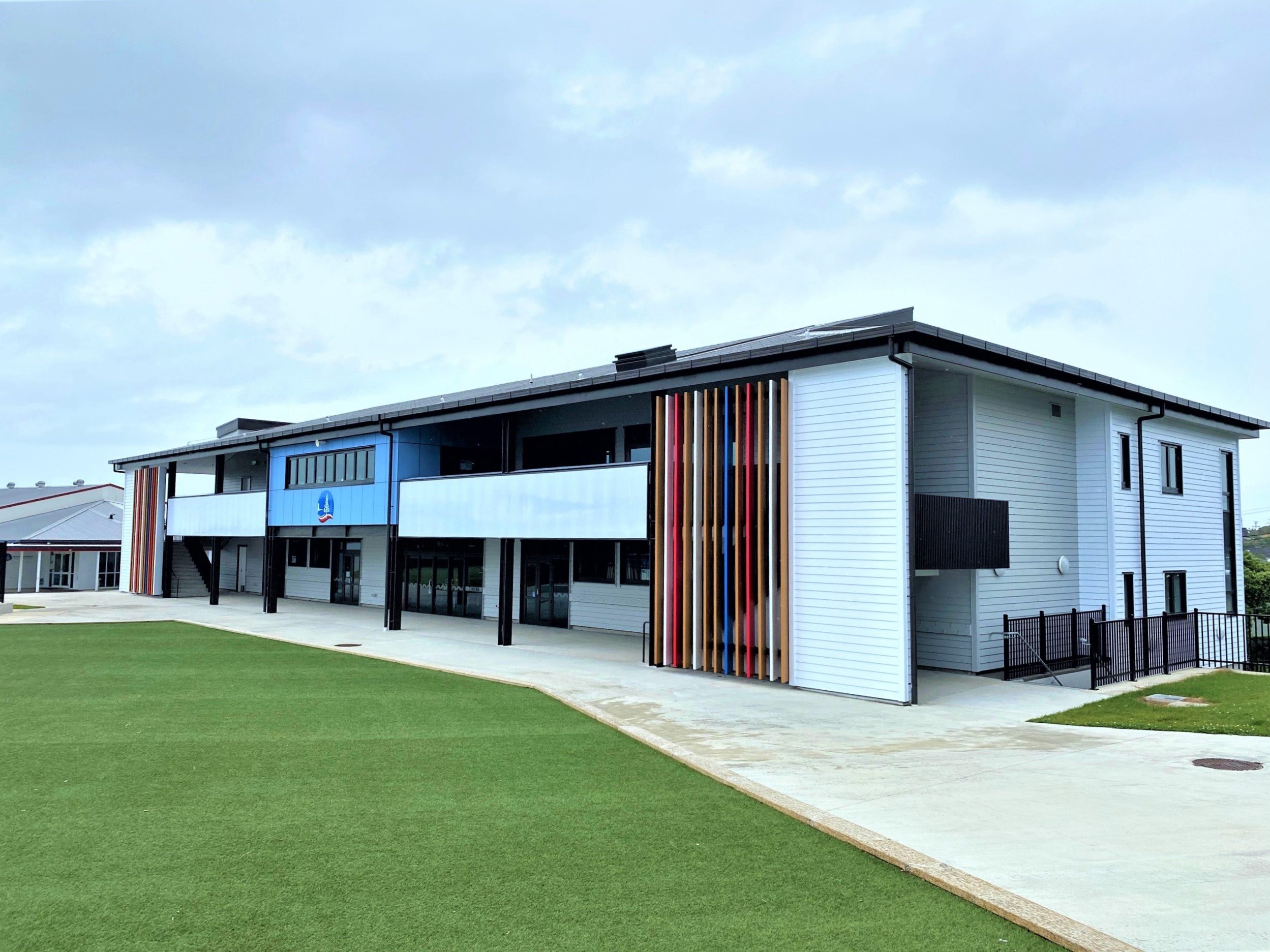 Browns Bay School Image